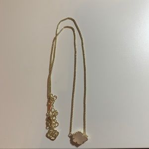 Kendra Scott Tess gold pendant